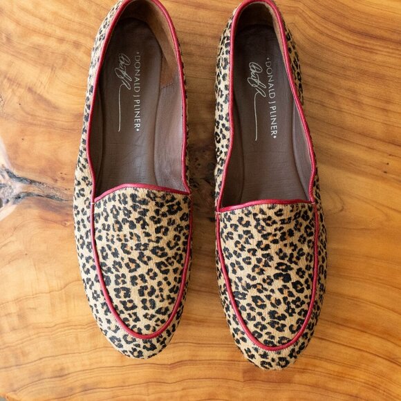 Donald J. Pliner Leopard Print Flats with Red Trim - Picture 3 of 7